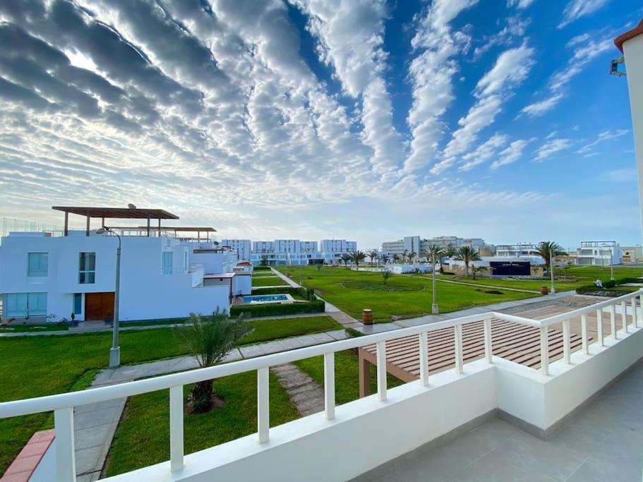 Atlantis Paracas Gran Casa De Playa Full Equipo Exterior foto